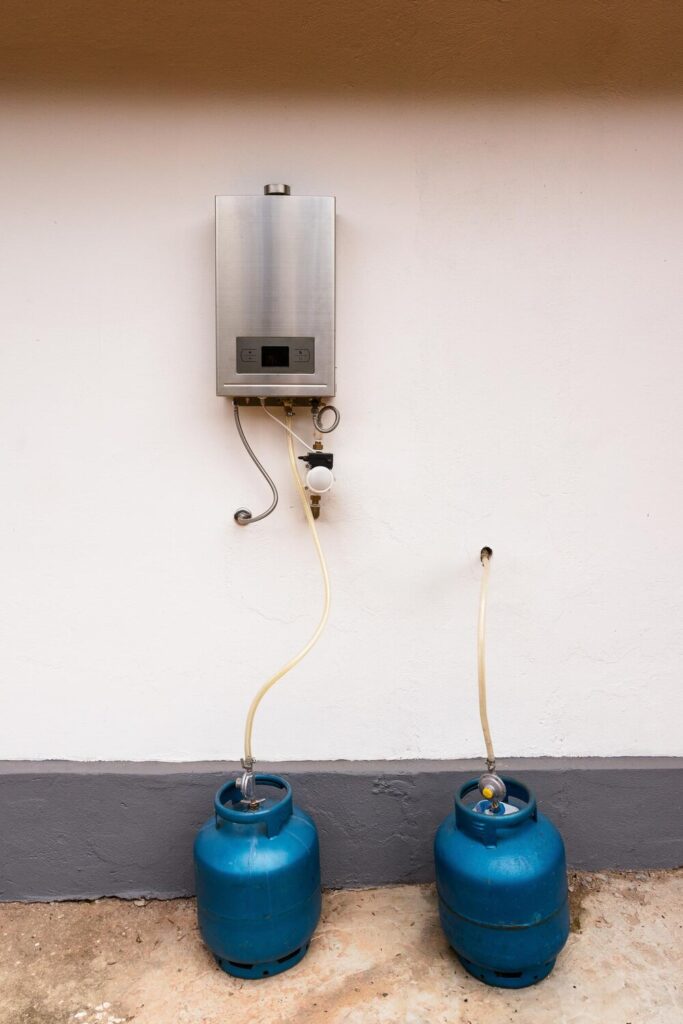 Gas water heater used winter homes hotels 72932 7016